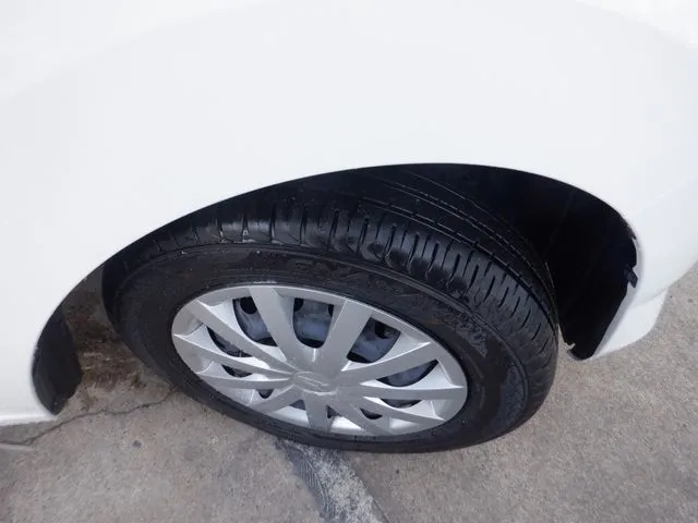 ミラ イース(ダイハツ)の車両写真