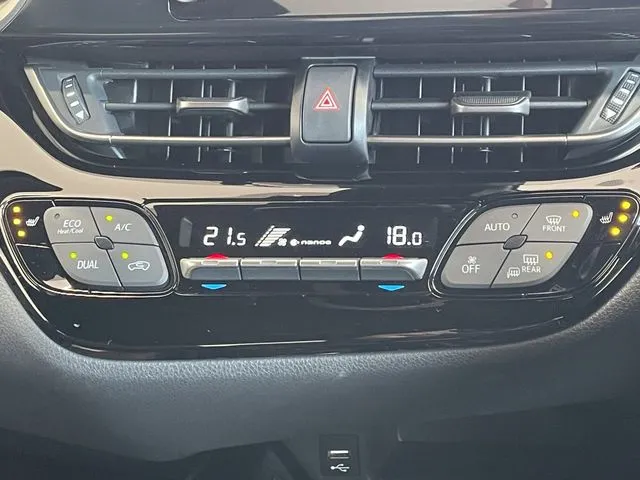 トヨタ　Ｃ－ＨＲ