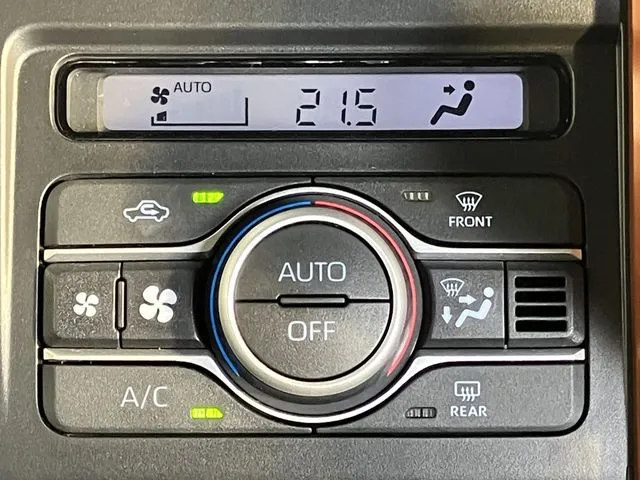 ダイハツ タフト