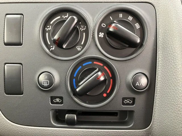 ＮＶ３５０キャラバン　１．２ｔ（ニッサン）の車両写真