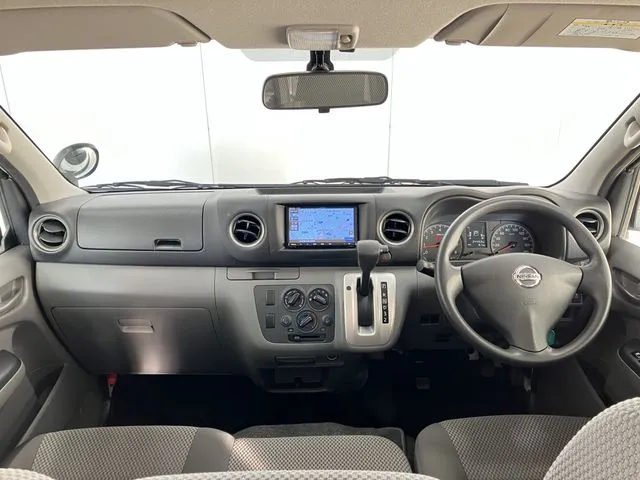 ＮＶ３５０キャラバン　１．２ｔ（ニッサン）の車両写真