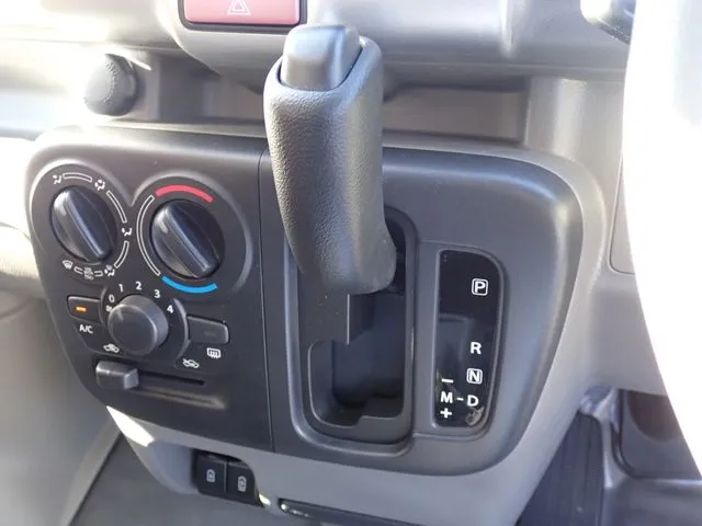 スズキ　エブリイバン