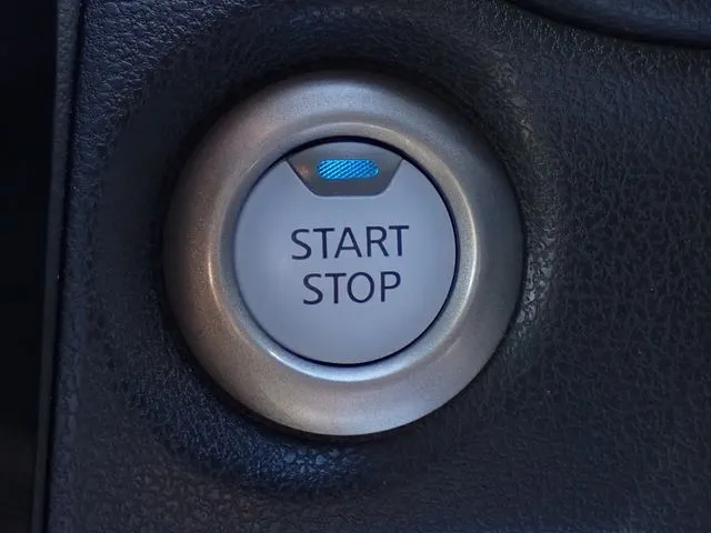 ニッサン　ノート