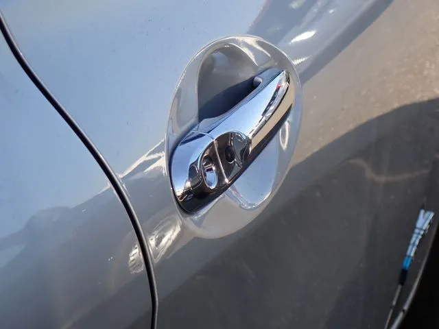 ニッサン　ノート