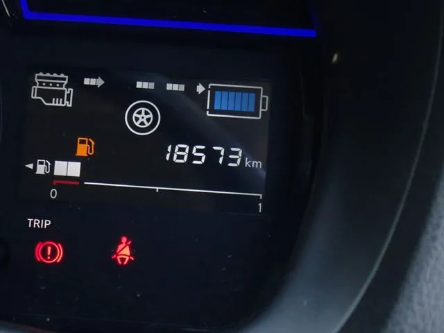 ニッサン　ノート