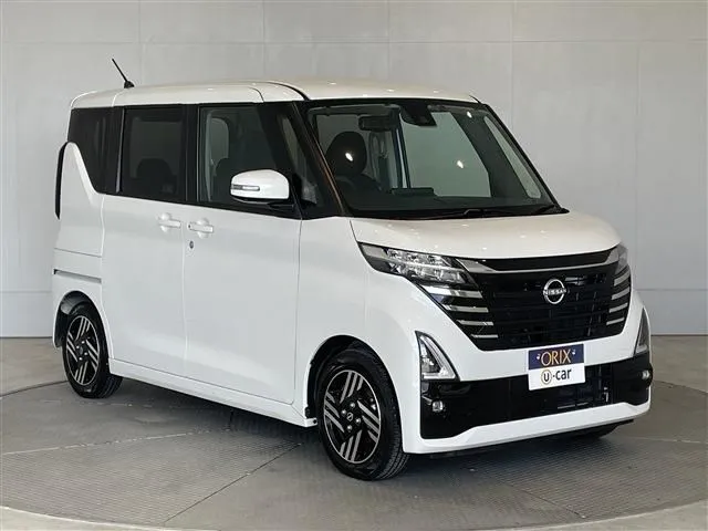 ニッサン ルークス