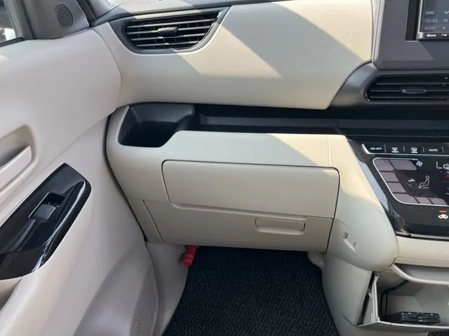 ニッサン　ルークス