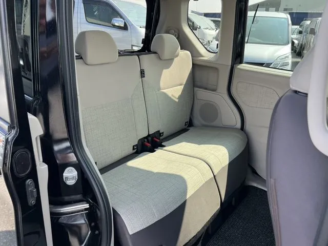 ニッサン　ルークス