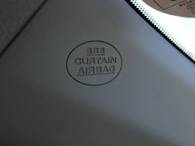 トヨタ　カローラフィールダー　ハイブリッド