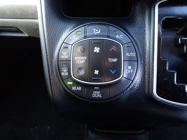 ノア(トヨタ)の車両写真