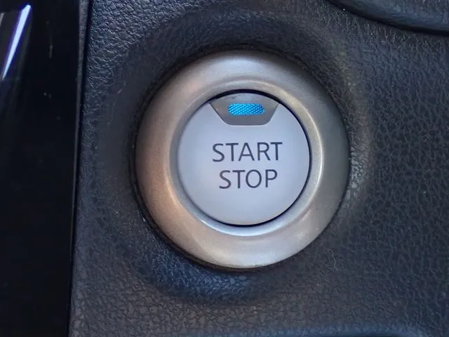 ニッサン　ノート