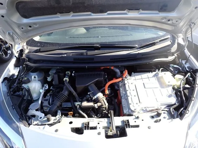 ニッサン　ノート