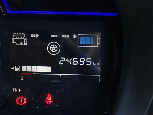 ニッサン　ノート