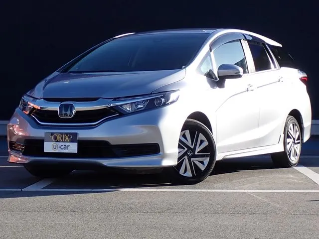 ホンダ　シャトル　ハイブリッド