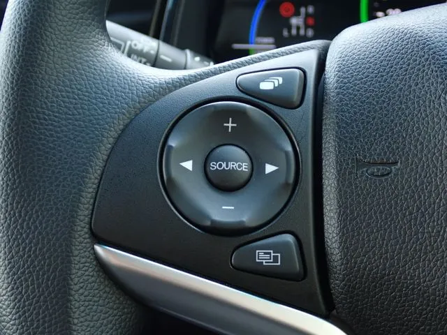 シャトル ハイブリッド(ホンダ)の車両写真