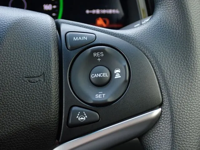 シャトル ハイブリッド(ホンダ)の車両写真