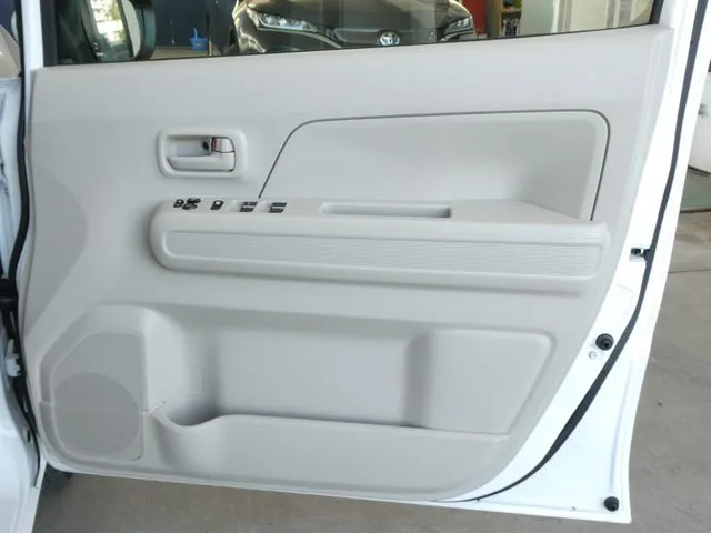 ワゴンＲ（スズキ）の車両写真