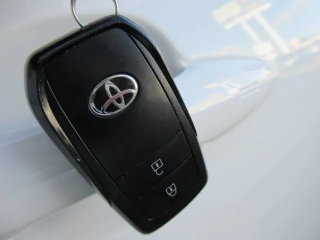 ヤリス(トヨタ)の車両写真