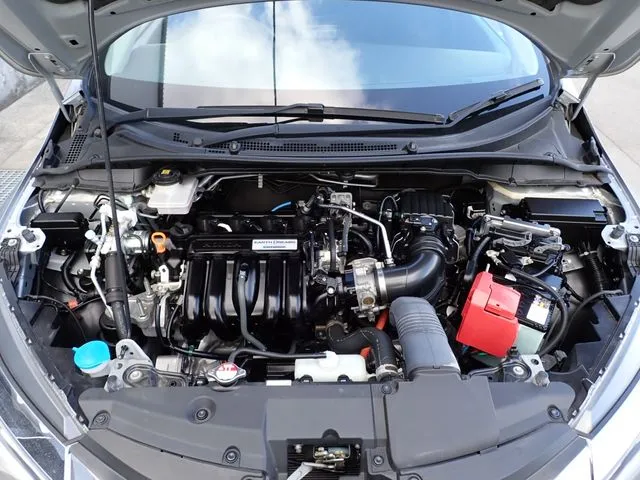 グレイス　ハイブリッド（ホンダ）の車両写真