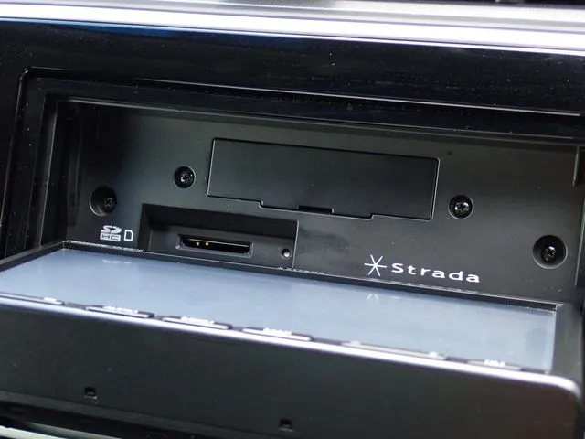 グレイス　ハイブリッド（ホンダ）の車両写真