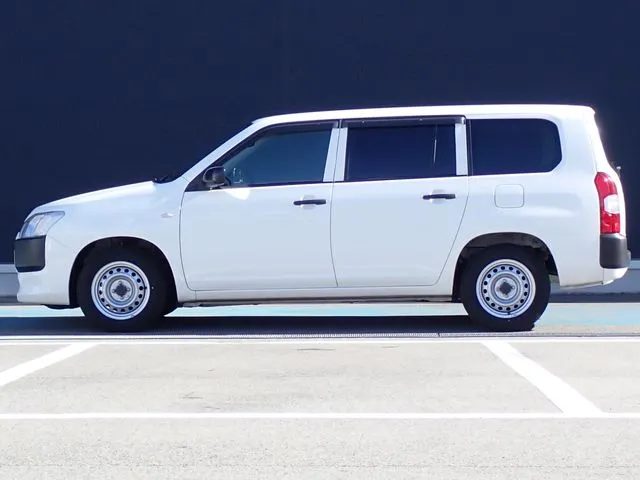 プロボックスバン　２ＷＤ（トヨタ）の車両写真