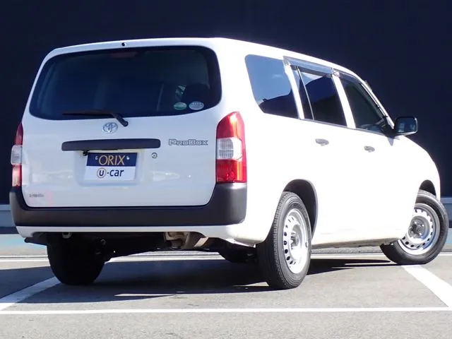 プロボックスバン　２ＷＤ（トヨタ）の車両写真