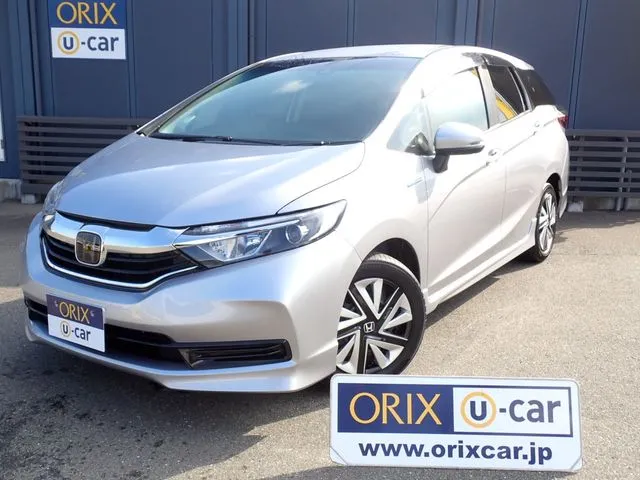 ホンダ　シャトル　ハイブリッド