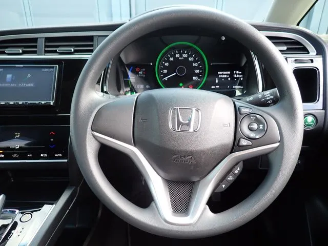 ホンダ シャトル ハイブリッド