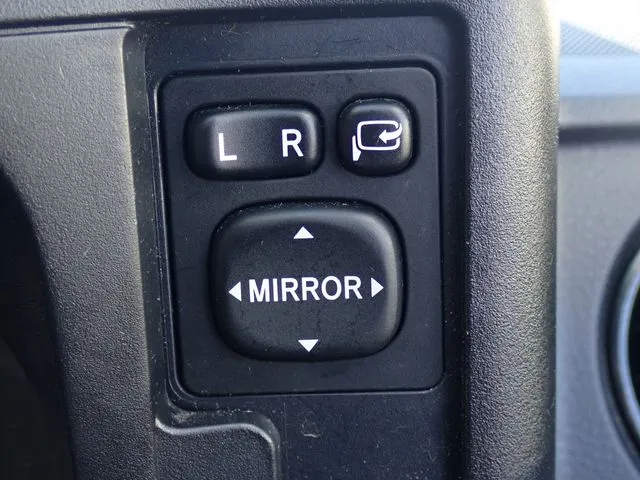 トヨタ　プロボックスバン　ハイブリッド