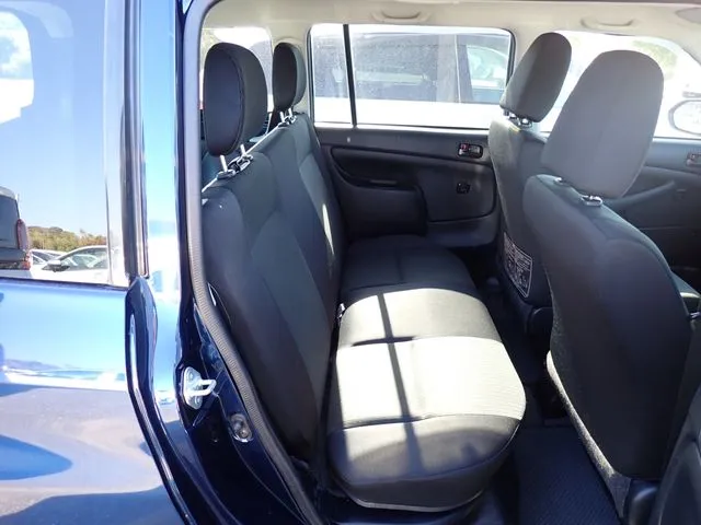 トヨタ　プロボックスバン　ハイブリッド