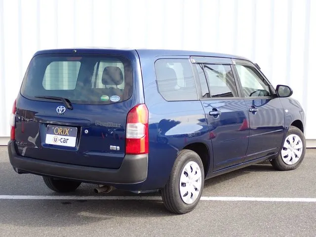 トヨタ　プロボックスバン　ハイブリッド