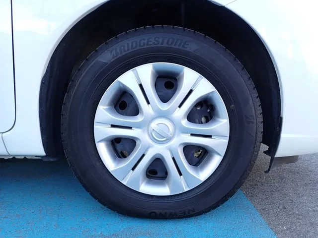 ニッサン　ノート