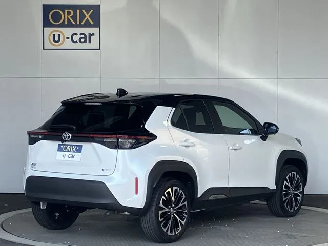 トヨタ　ヤリスクロス　ハイブリッド