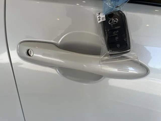 トヨタ　プリウス