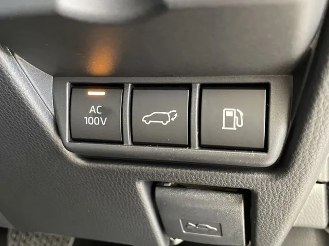 トヨタ　プリウス