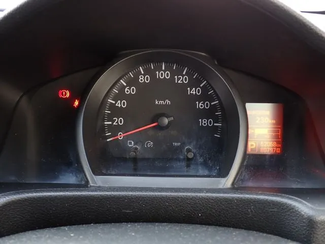 ＮＶ２００バネットバン（ニッサン）の車両写真