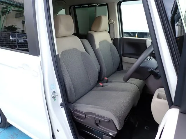 ホンダ　Ｎ　ＢＯＸ