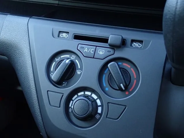 ニッサン　デイズ