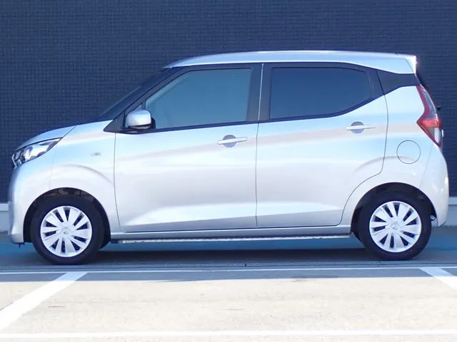 ニッサン　デイズ