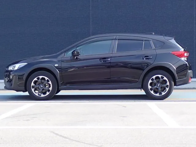 ＳＵＢＡＲＵ　ＸＶ（スバル）の車両写真