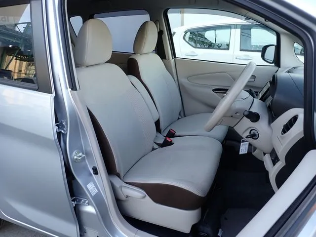 ニッサン　デイズ