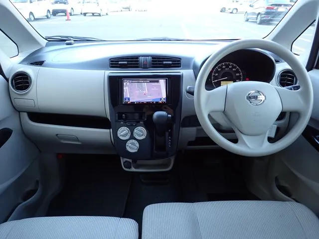 ニッサン　デイズ