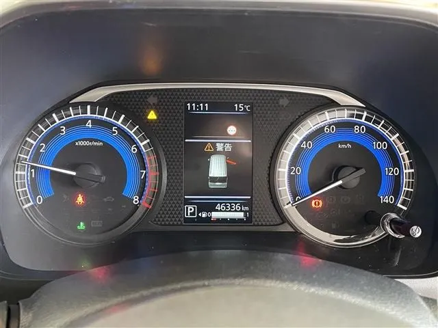 ニッサン　ルークス