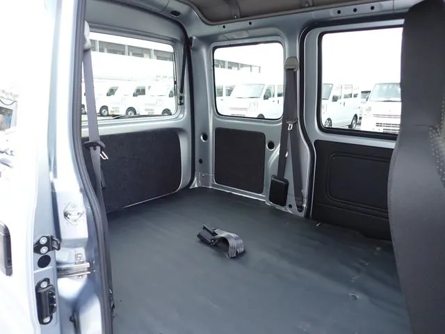 ハイゼットカーゴ（ダイハツ）の車両写真