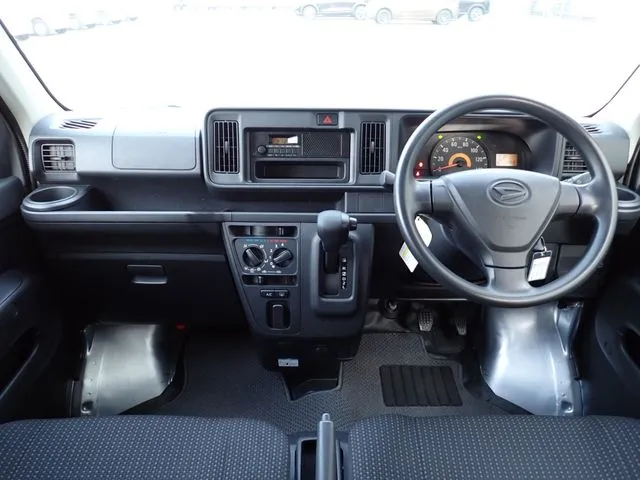 ハイゼットカーゴ（ダイハツ）の車両写真