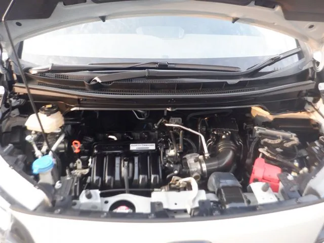 フリードプラス ハイブリッド 4WD(ホンダ)の車両写真