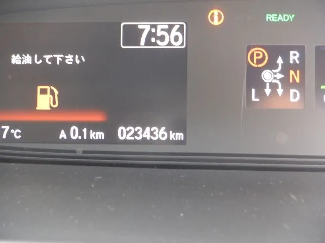 フリードプラス ハイブリッド 4WD(ホンダ)の車両写真