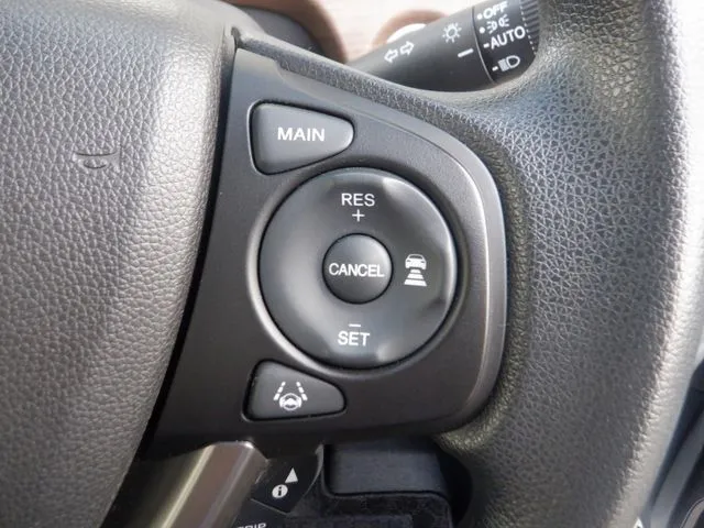 フリードプラス ハイブリッド 4WD(ホンダ)の車両写真