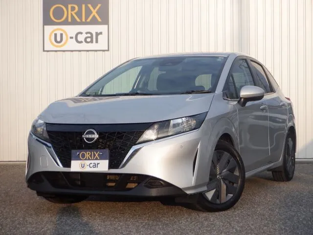 ニッサン　ノート　４ＷＤ