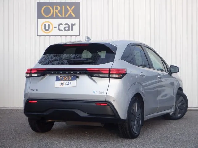 ニッサン ノート 4WD